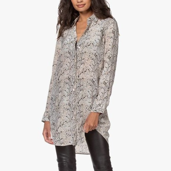 Equipment Essential Silk Tunic Shirt Dress in Natural Python Print Size XS - Picture 2 of 16